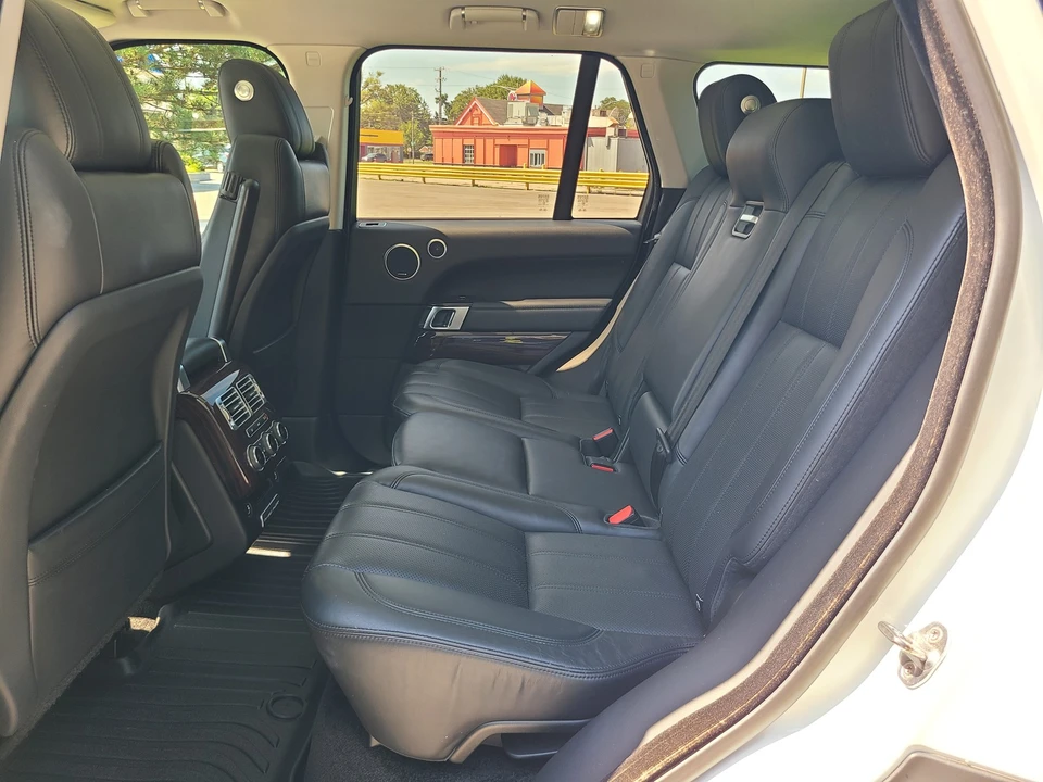 2016 Land Rover Range Rover L405 - Image 11 of 24