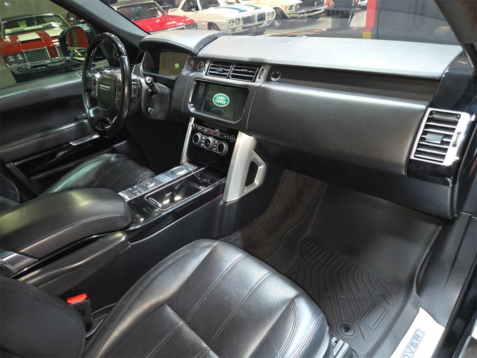 2016 Land Rover Range Rover L405 - Image 14 of 31