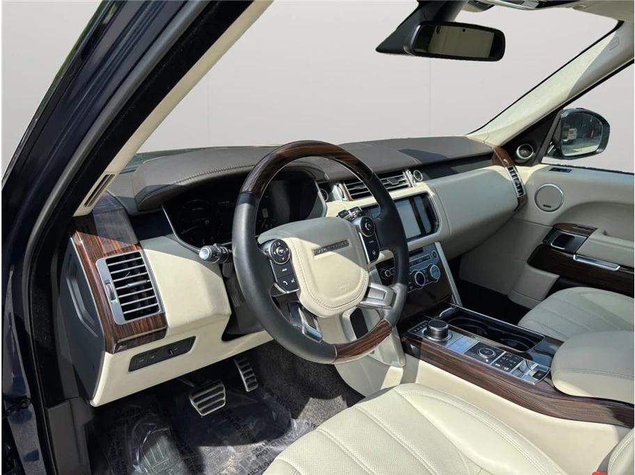 2016 Land Rover Range Rover L405 - Image 6 of 21
