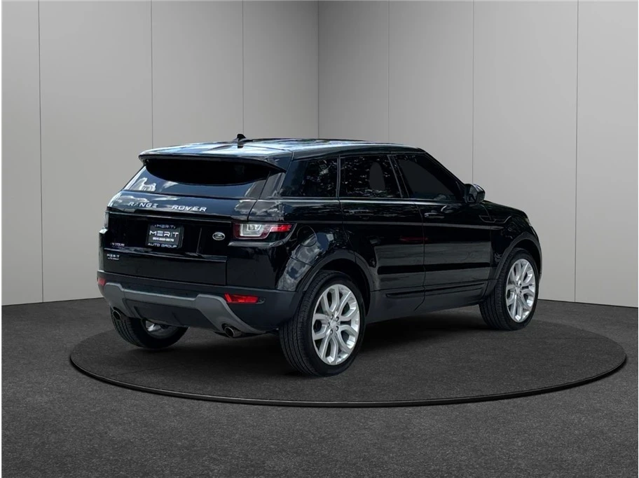 2016 Land Rover Range Rover L405 - Image 9 of 21