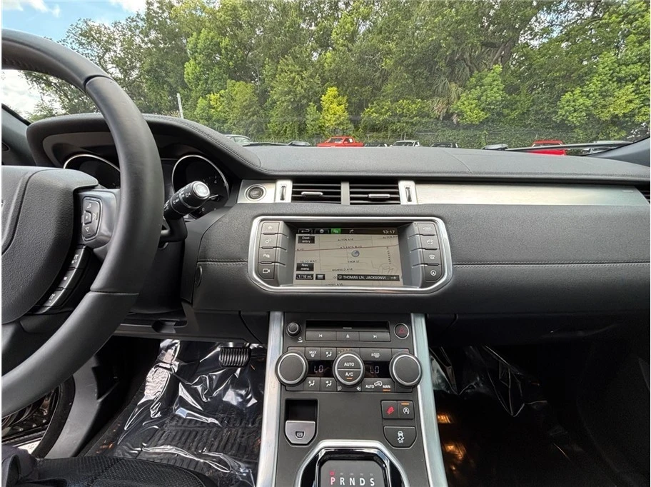 2016 Land Rover Range Rover L405 - Image 11 of 21