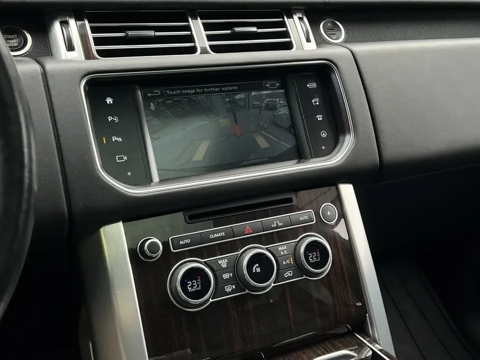 2016 Land Rover Range Rover L405 - Image 11 of 17
