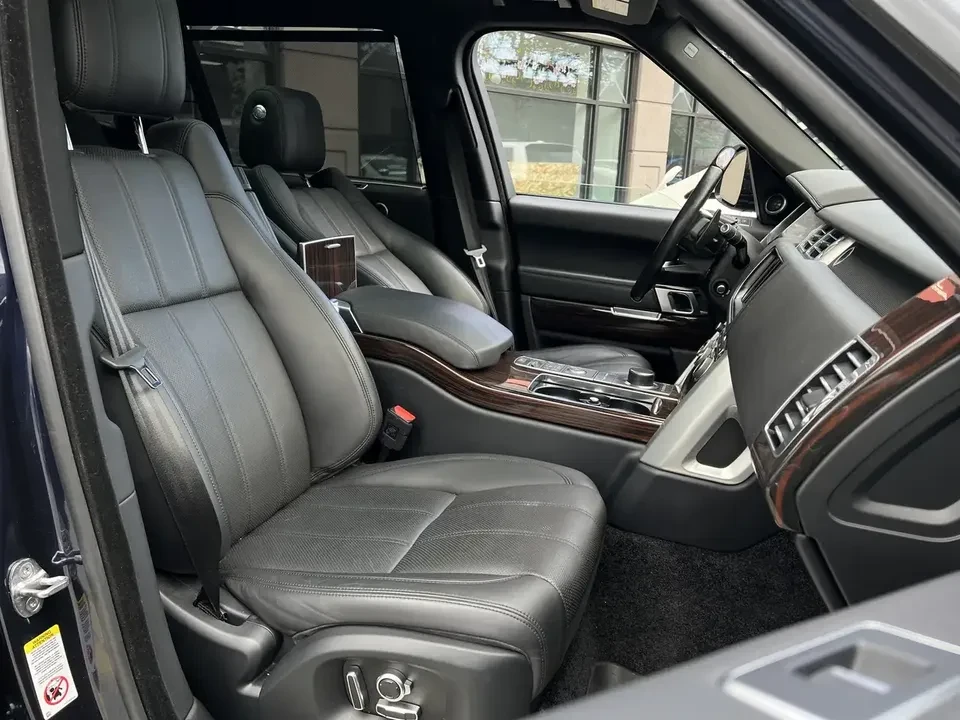 2016 Land Rover Range Rover L405 - Image 15 of 17