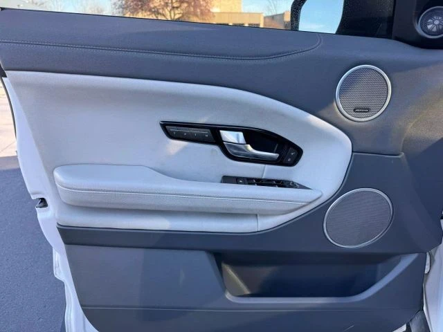 2016 Land Rover Range Rover L405 - Image 14 of 21