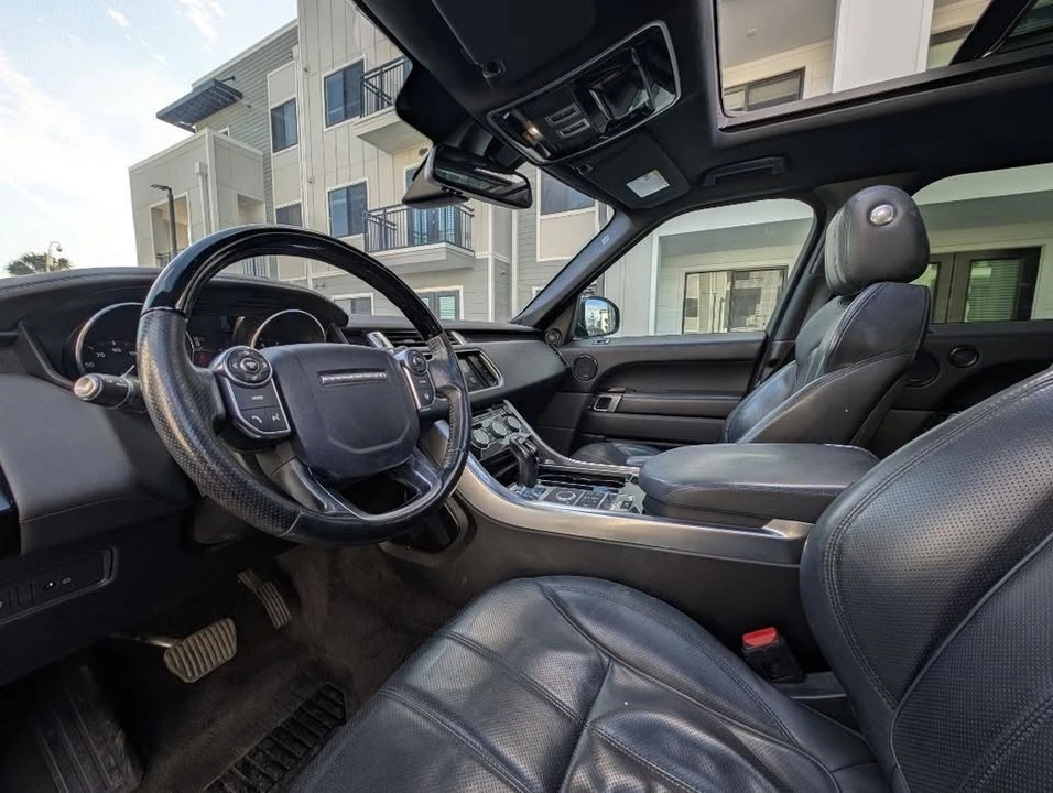 2016 Land Rover Range Rover L405 - Image 17 of 20