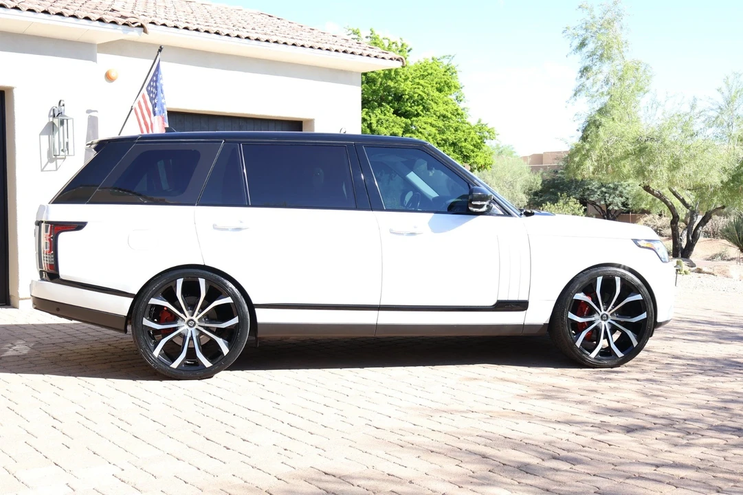 2016 Land Rover Range Rover L405 - Image 6 of 17