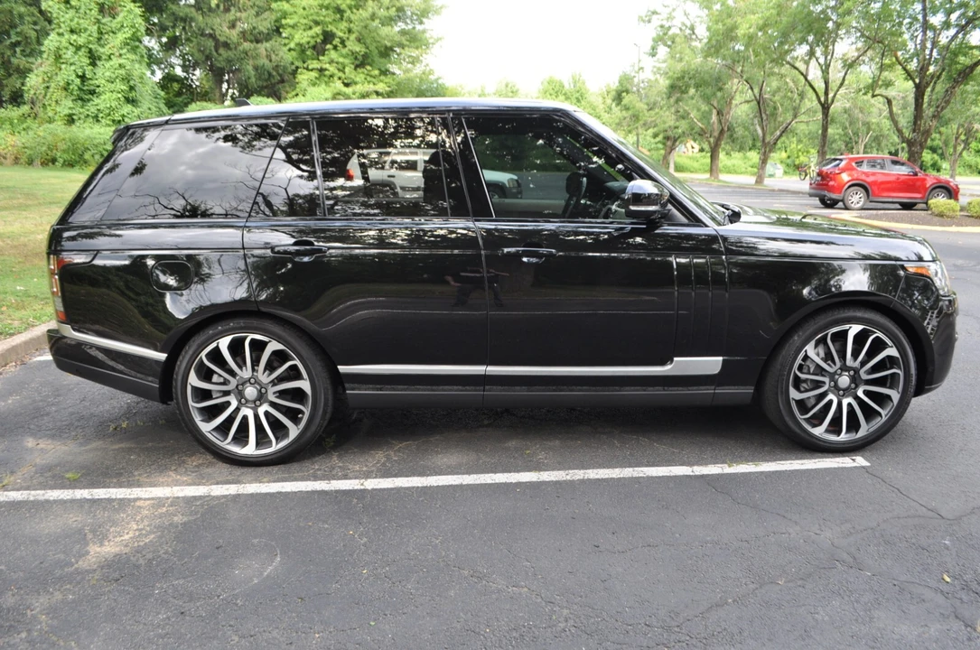 2016 Land Rover Range Rover L405 - Image 6 of 31