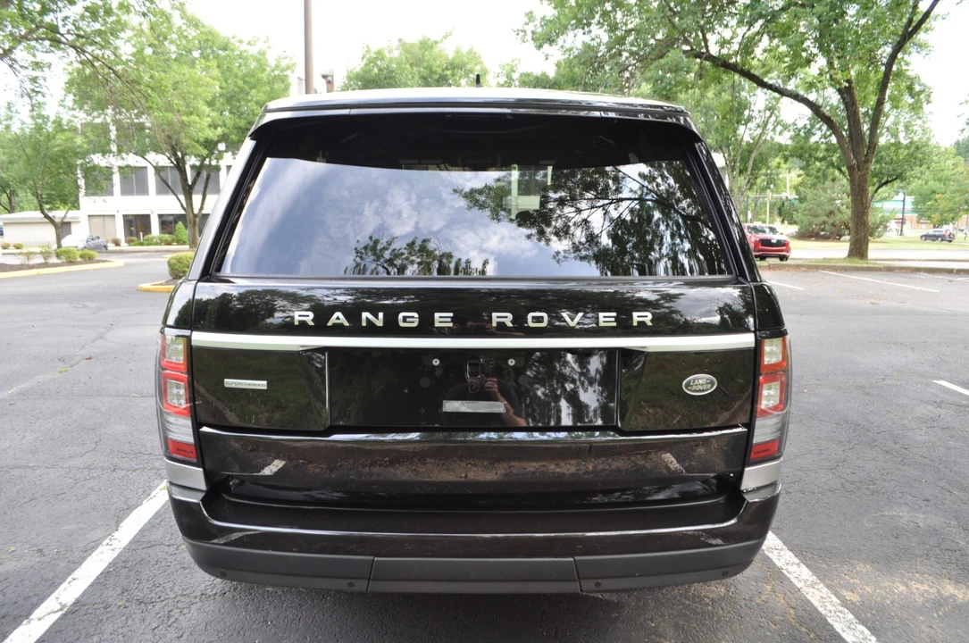 2016 Land Rover Range Rover L405 - Image 4 of 31