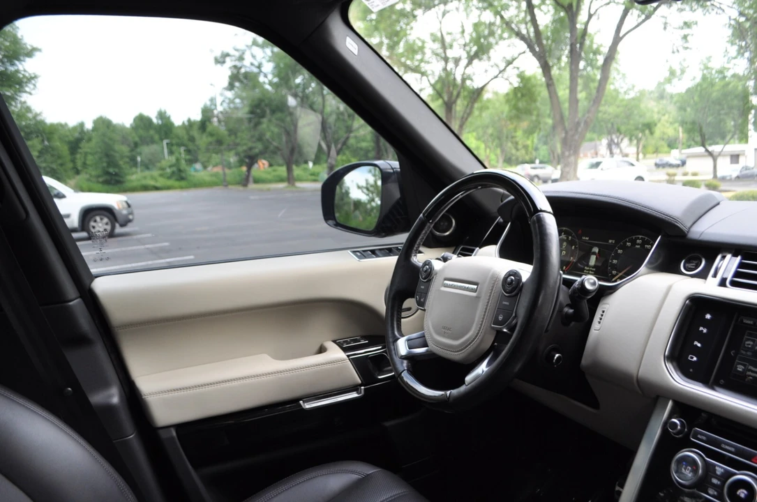 2016 Land Rover Range Rover L405 - Image 15 of 31