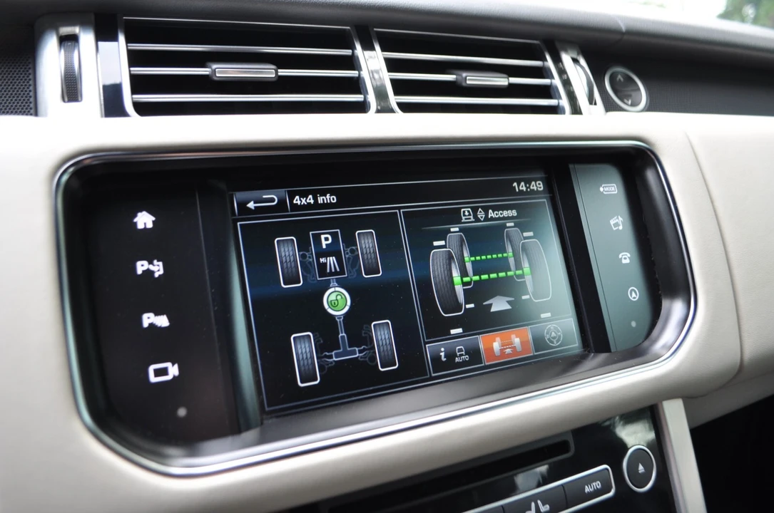 2016 Land Rover Range Rover L405 - Image 27 of 31