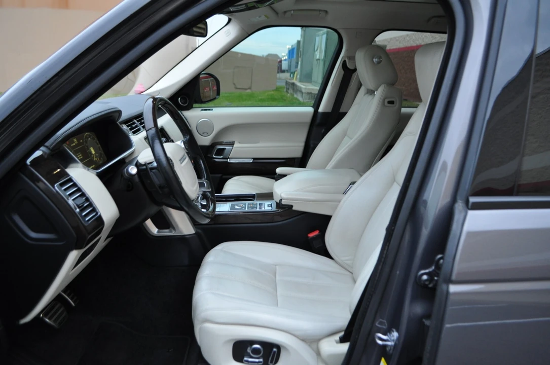 2016 Land Rover Range Rover L405 - Image 17 of 31