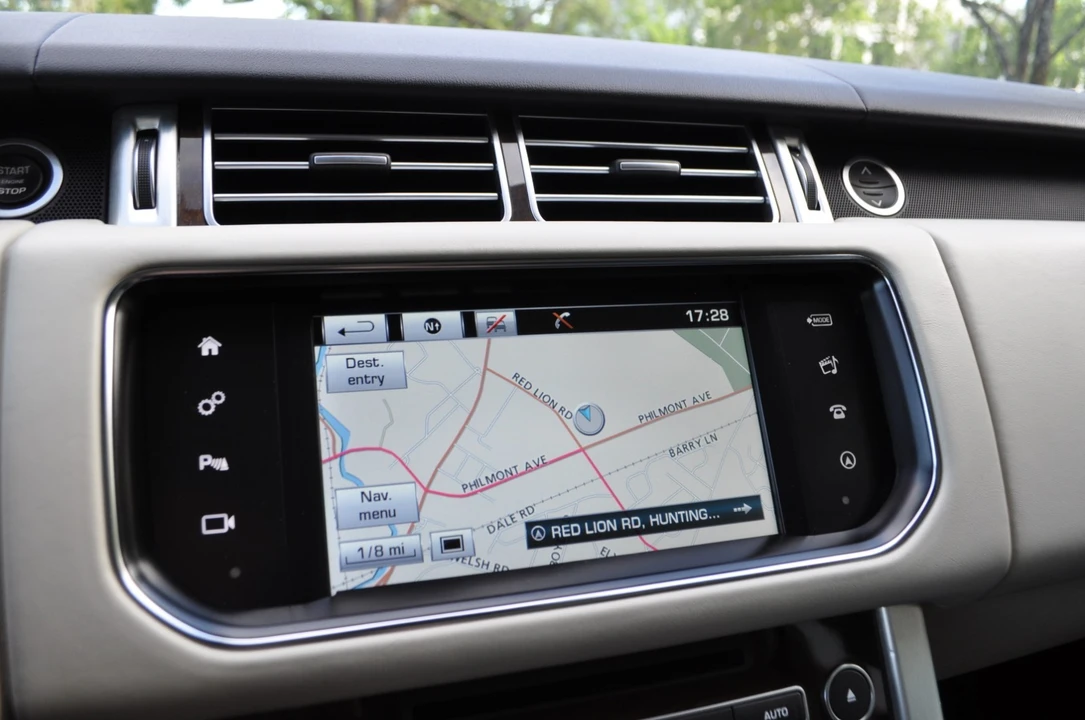 2016 Land Rover Range Rover L405 - Image 28 of 31