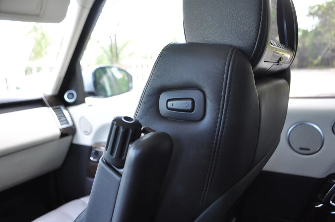 2016 Land Rover Range Rover L405 - Image 22 of 31