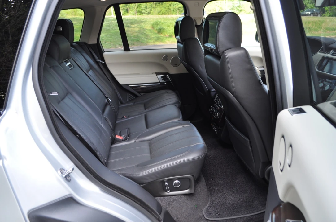 2016 Land Rover Range Rover L405 - Image 12 of 31