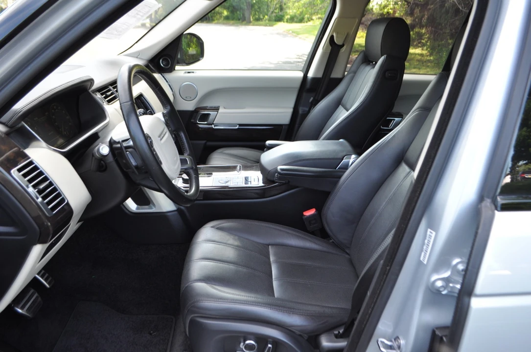 2016 Land Rover Range Rover L405 - Image 9 of 31