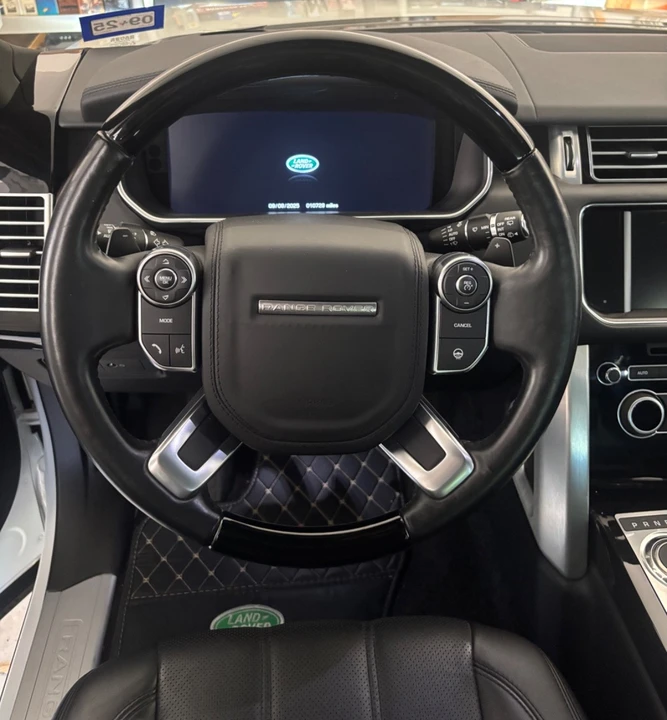 2016 Land Rover Range Rover L405 - Image 26 of 31