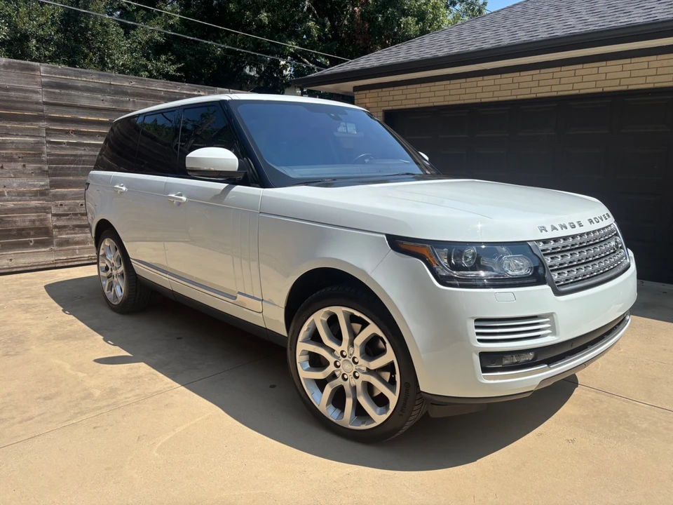 2016 Land Rover Range Rover L405 - Image 2 of 31