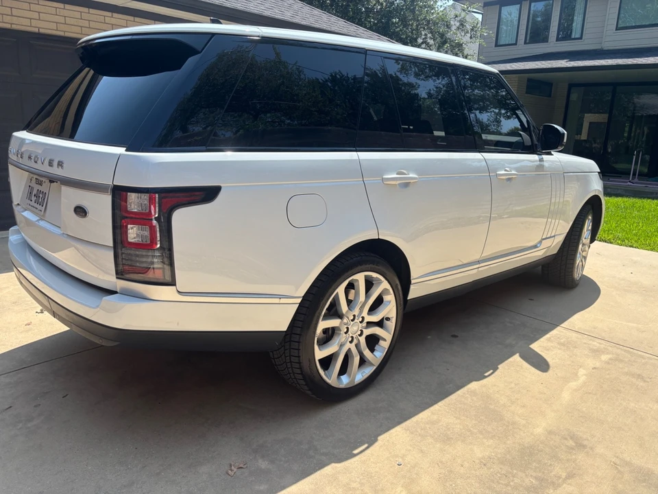 2016 Land Rover Range Rover L405 - Image 4 of 31