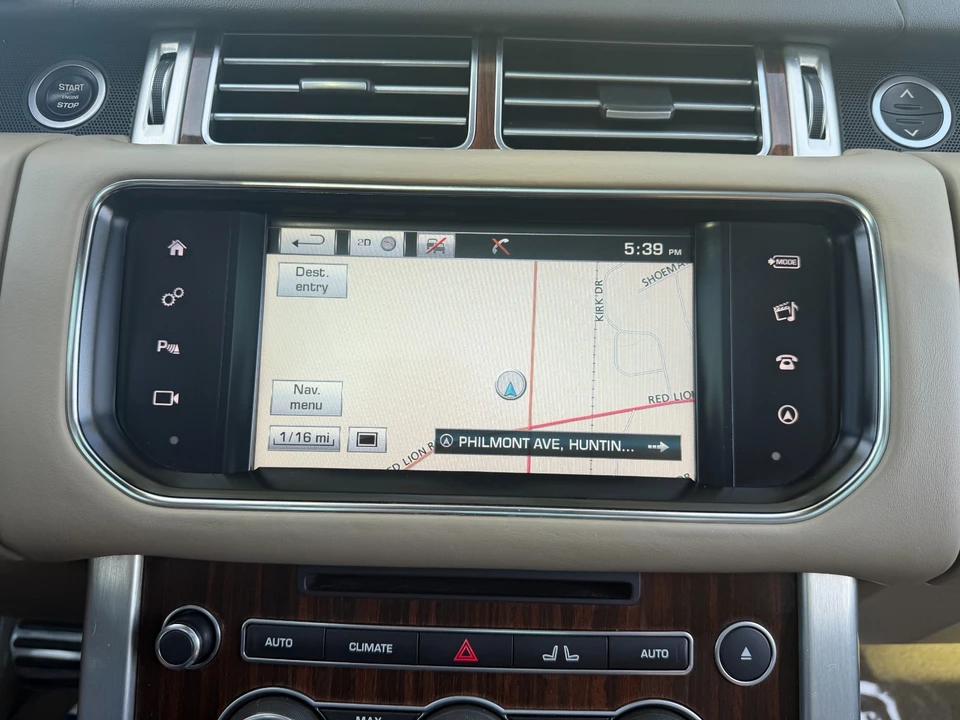 2016 Land Rover Range Rover L405 - Image 26 of 31