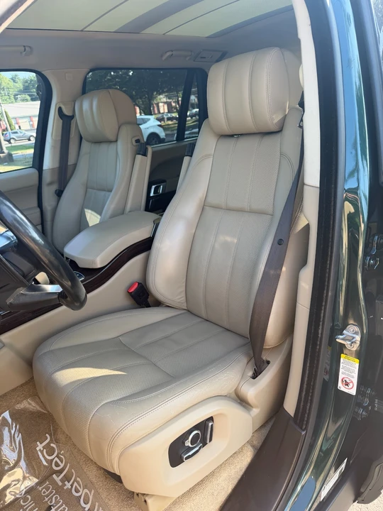 2016 Land Rover Range Rover L405 - Image 11 of 31