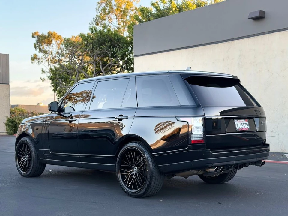 2016 Land Rover Range Rover L405 - Image 17 of 21