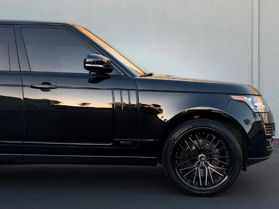 2016 Land Rover Range Rover L405 - Image 8 of 21