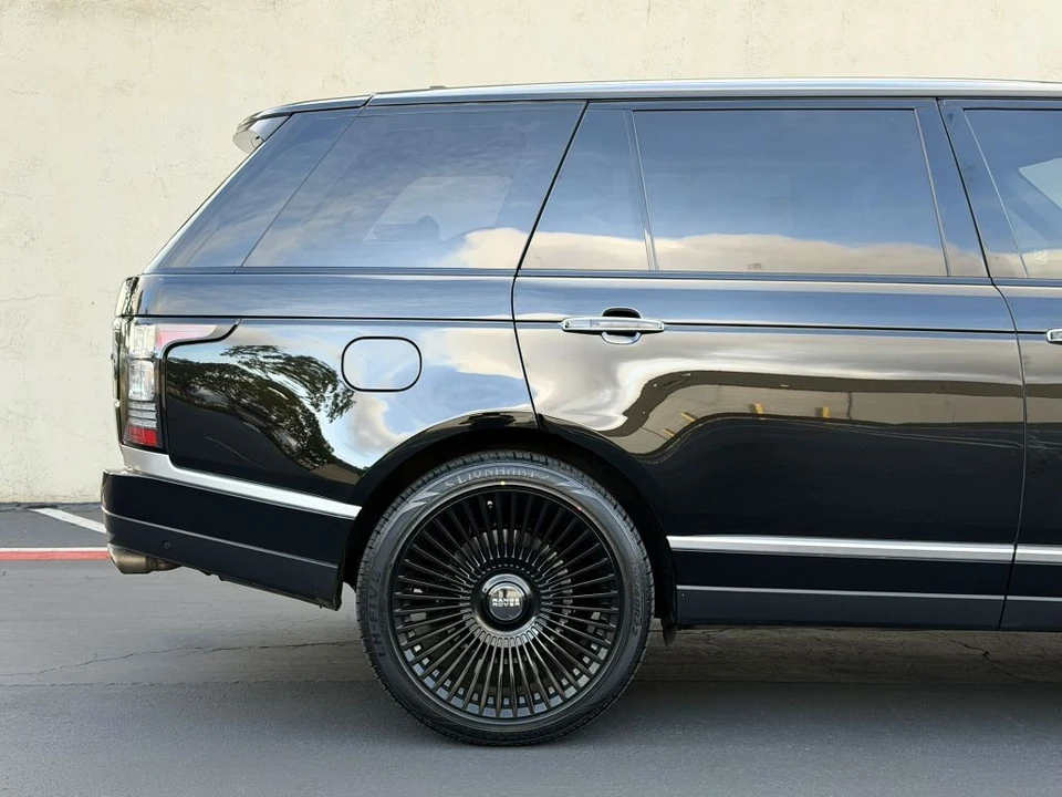 2016 Land Rover Range Rover L405 - Image 9 of 21