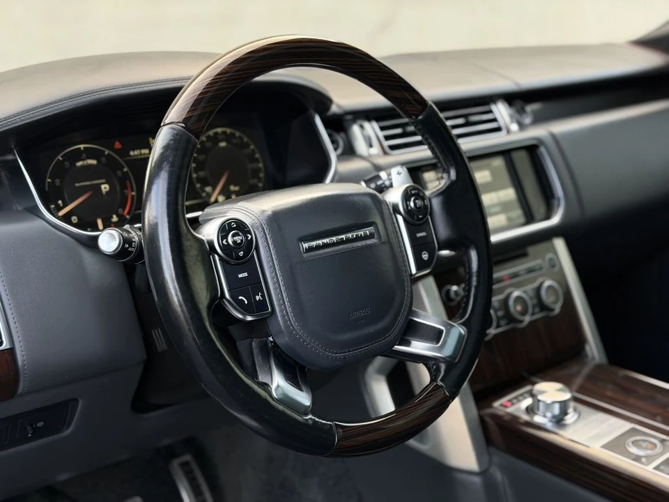 2016 Land Rover Range Rover L405 - Image 16 of 21