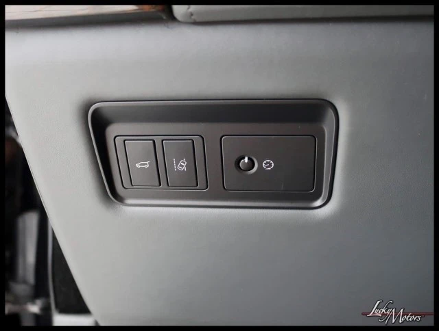 2016 Land Rover Range Rover L405 - Image 14 of 21
