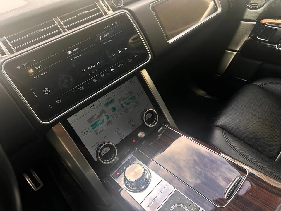 2016 Land Rover Range Rover L405 - Image 19 of 24