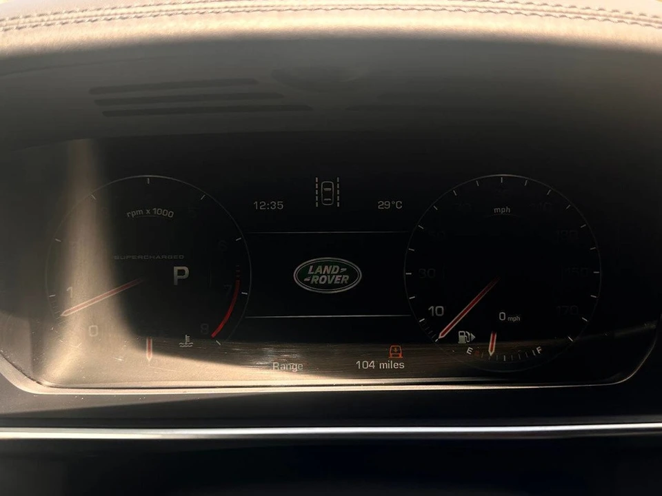 2016 Land Rover Range Rover L405 - Image 17 of 24