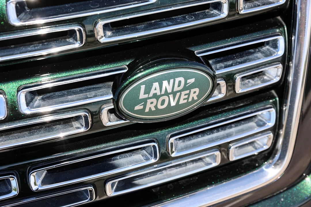 2016 Land Rover Range Rover L405 - Image 24 of 31