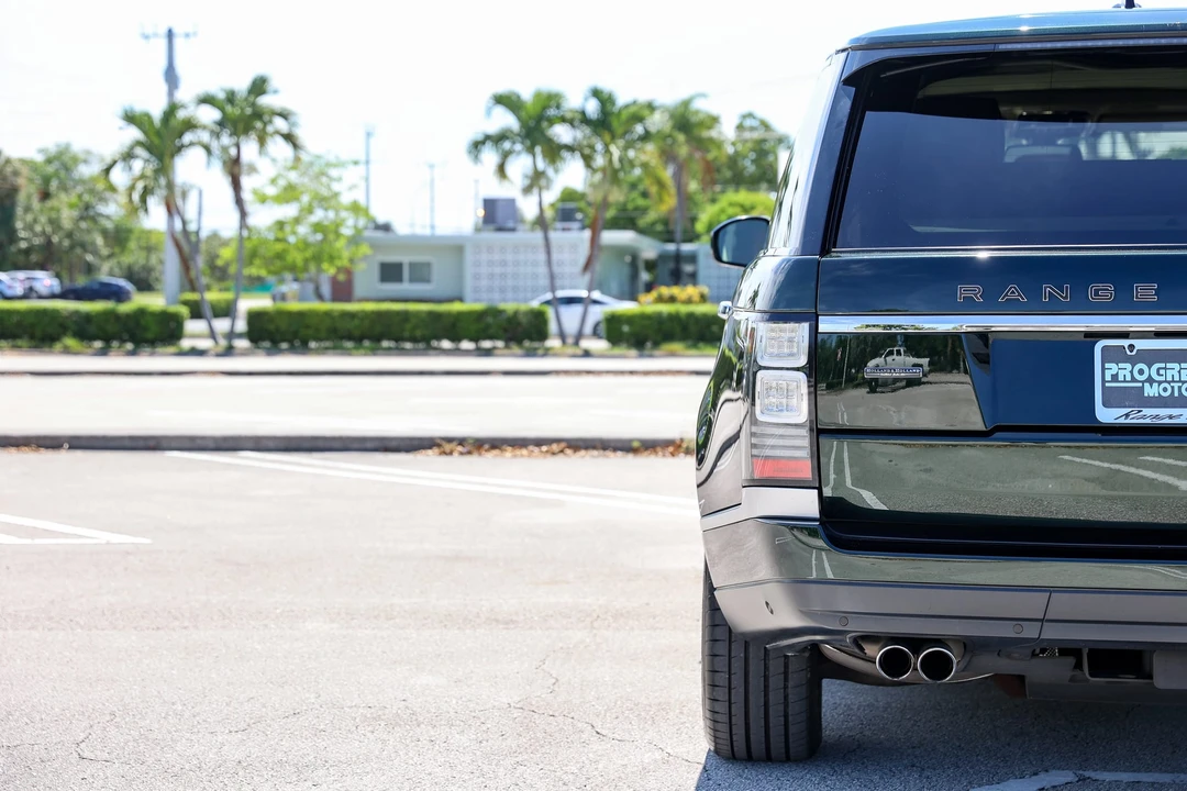 2016 Land Rover Range Rover L405 - Image 18 of 31