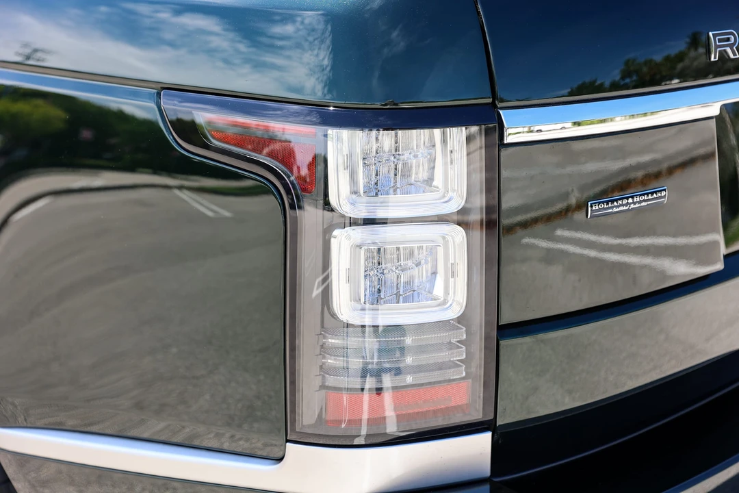 2016 Land Rover Range Rover L405 - Image 20 of 31