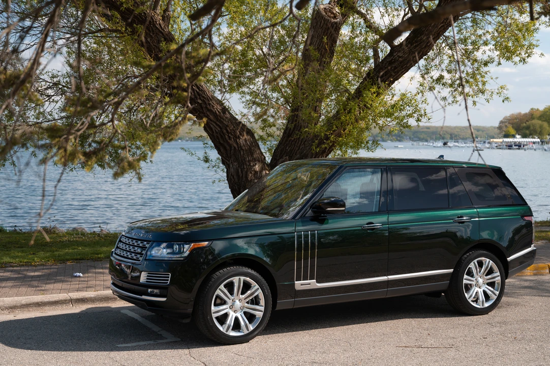 2016 Land Rover Range Rover L405 - Image 3 of 31
