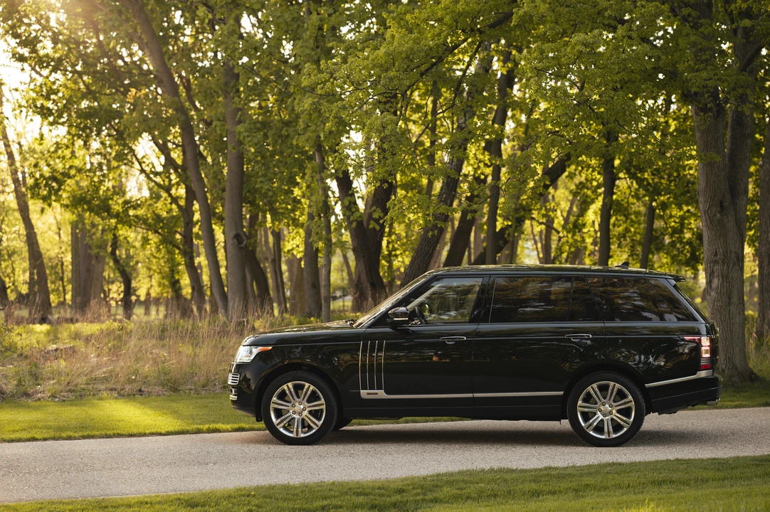 2016 Land Rover Range Rover L405 - Image 8 of 31