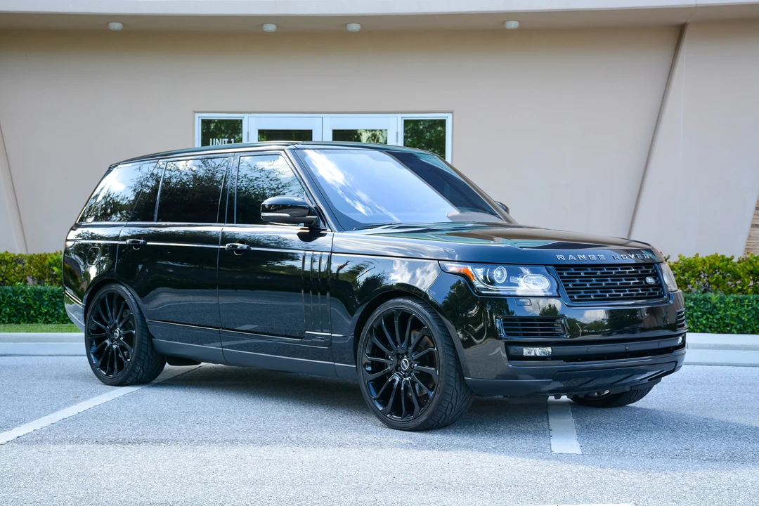 2016 Land Rover Range Rover L405 - Image 17 of 31