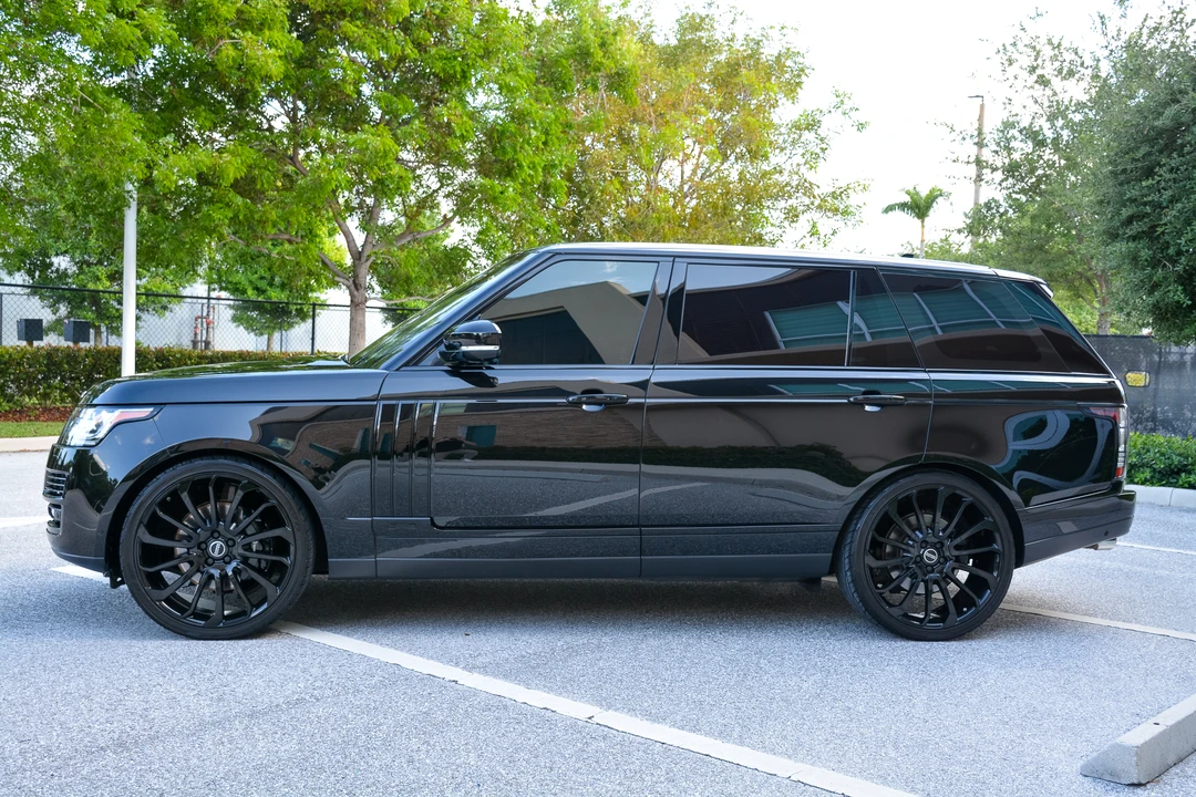 2016 Land Rover Range Rover L405 - Image 6 of 31