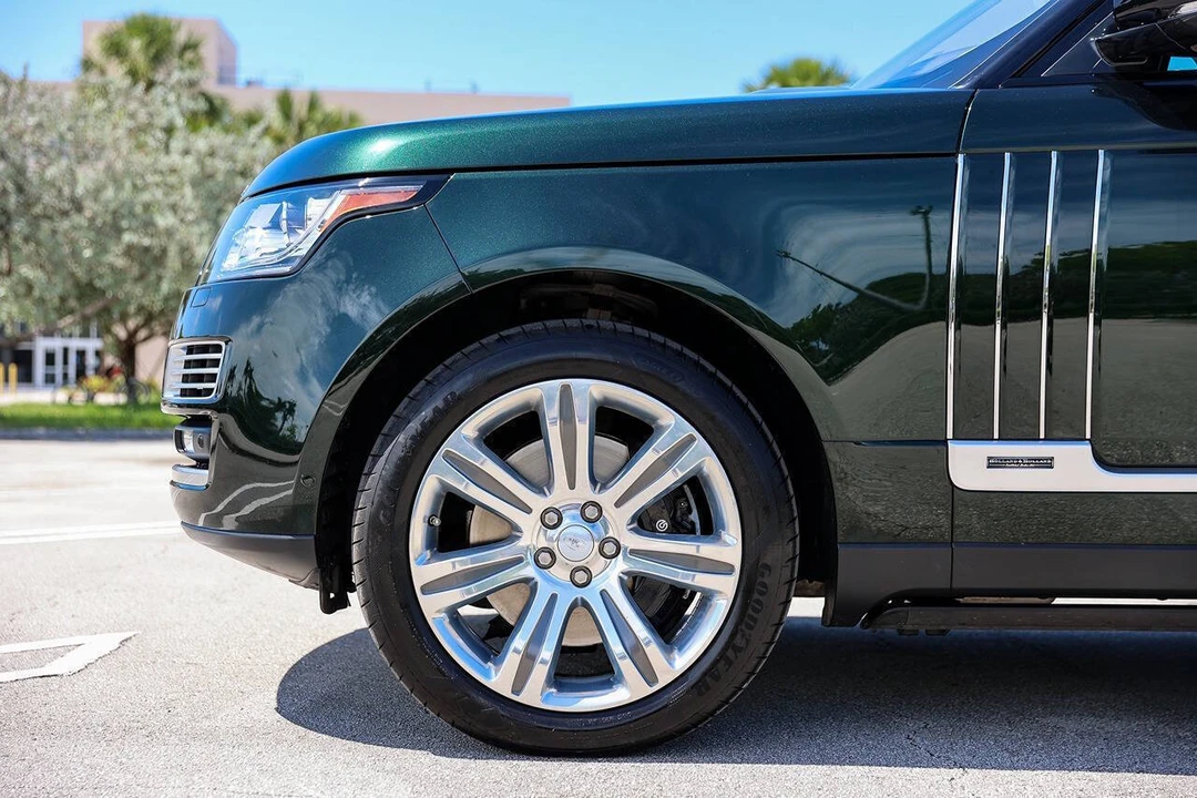 2016 Land Rover Range Rover L405 - Image 11 of 31