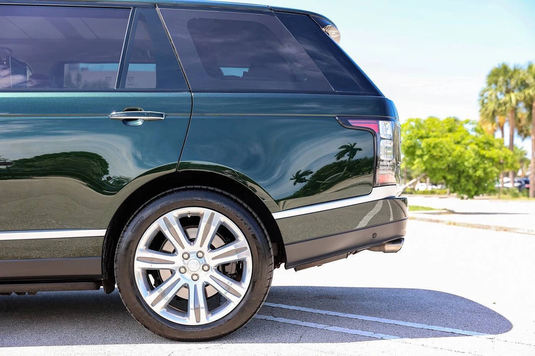 2016 Land Rover Range Rover L405 - Image 12 of 31