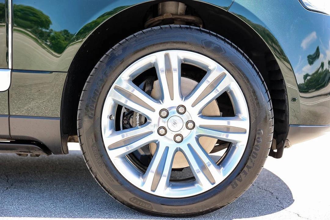 2016 Land Rover Range Rover L405 - Image 14 of 31