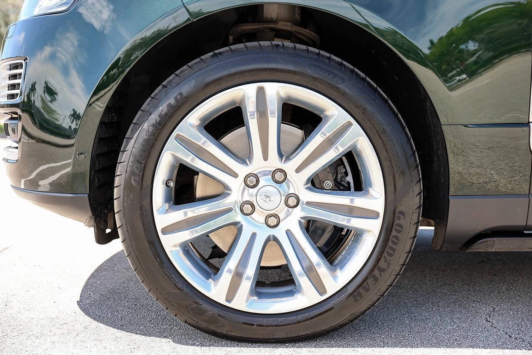 2016 Land Rover Range Rover L405 - Image 15 of 31