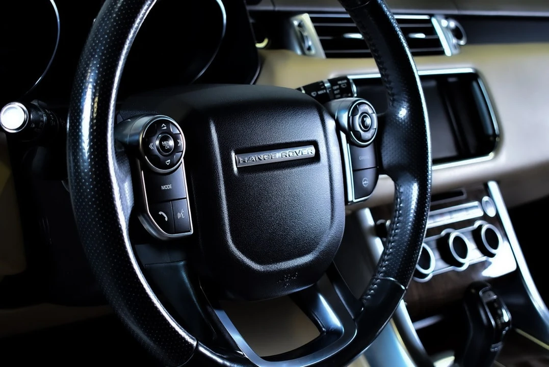 2016 Land Rover Range Rover L405 - Image 27 of 30