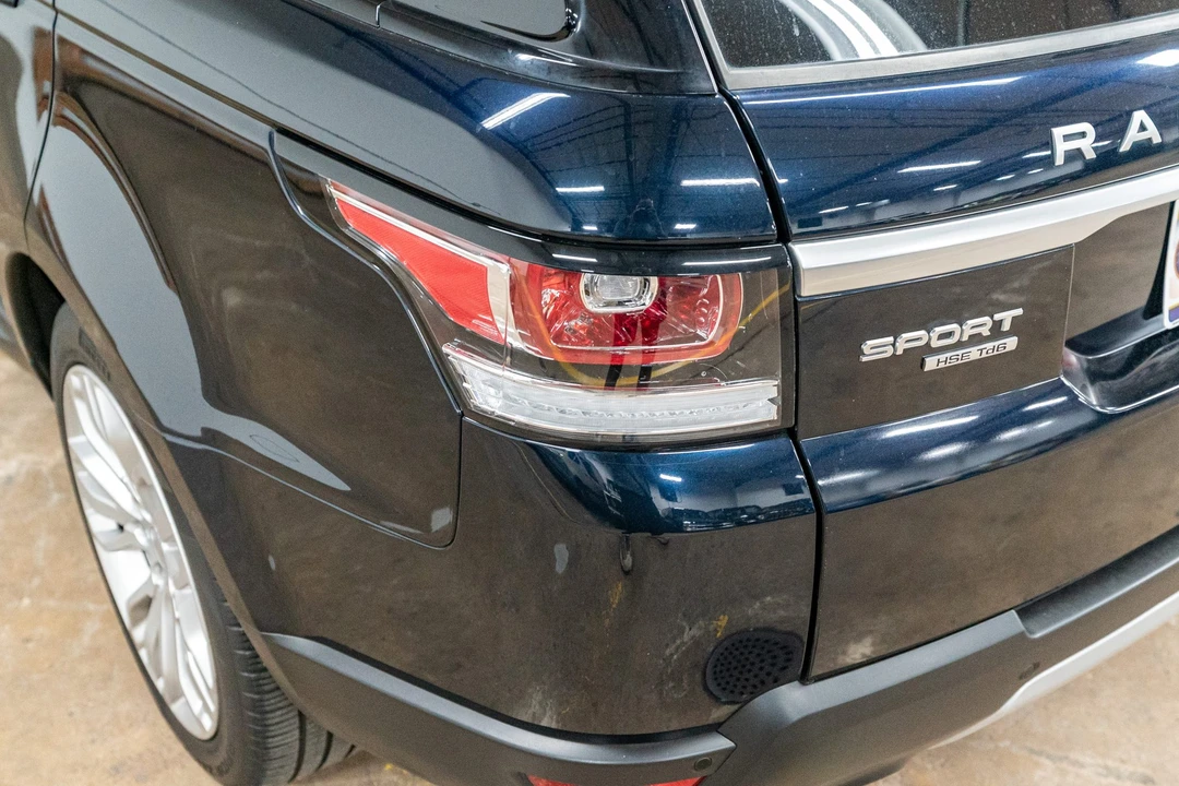 2016 Land Rover Range Rover Sport L494 - Image 23 of 31