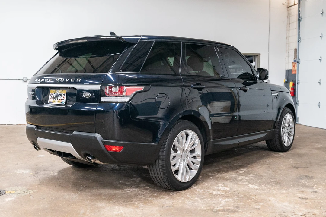 2016 Land Rover Range Rover Sport L494 - Image 7 of 31