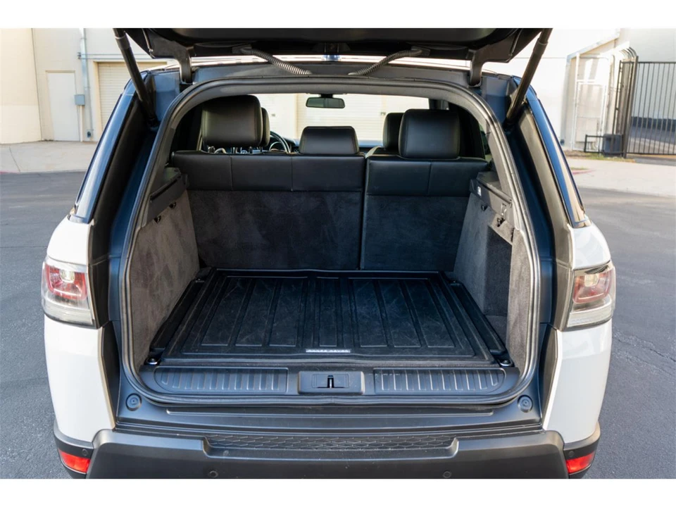 2016 Land Rover Range Rover Sport L494 - Image 13 of 30