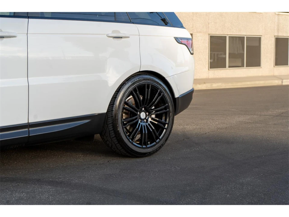 2016 Land Rover Range Rover Sport L494 - Image 12 of 30