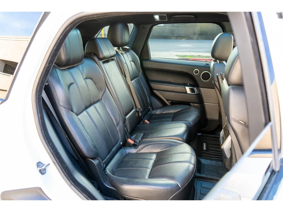 2016 Land Rover Range Rover Sport L494 - Image 26 of 30