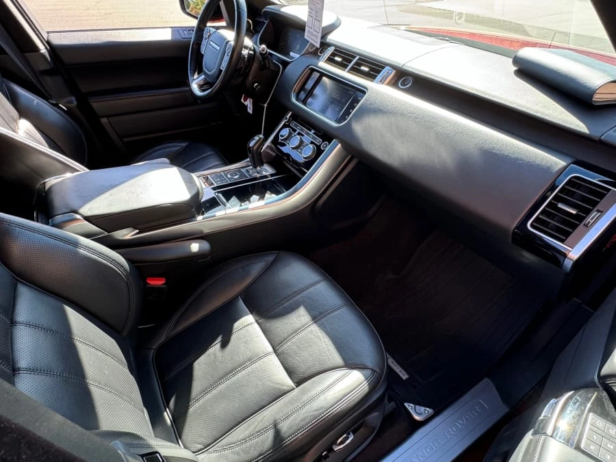 2016 Land Rover Range Rover L405 - Image 6 of 12