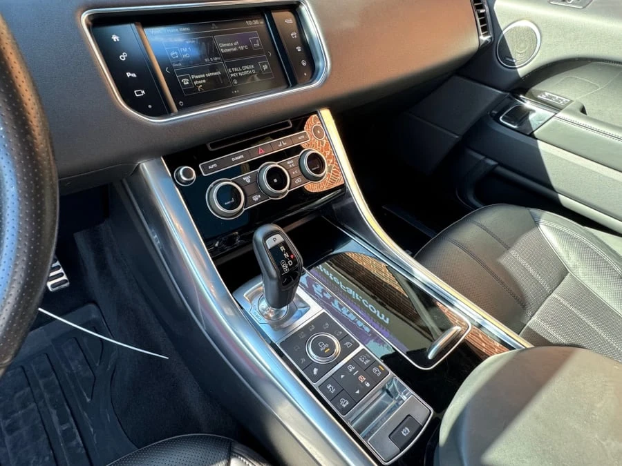 2016 Land Rover Range Rover L405 - Image 9 of 12